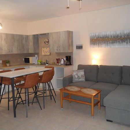 Family And Friends Flat Close To The Sea, Free Internet Ayia Napa Exterior photo